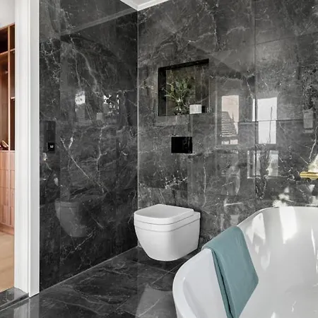 Moderne Nydelig Med Panorama Utsikt 别墅