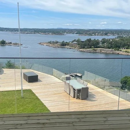 Moderne Nydelig Med Panorama Utsikt Sandefjord