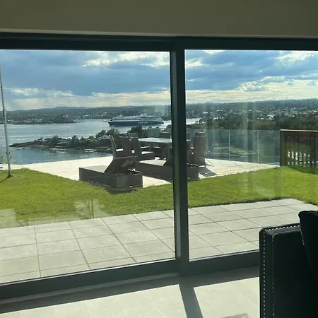 Moderne Nydelig Med Panorama Utsikt 别墅 *