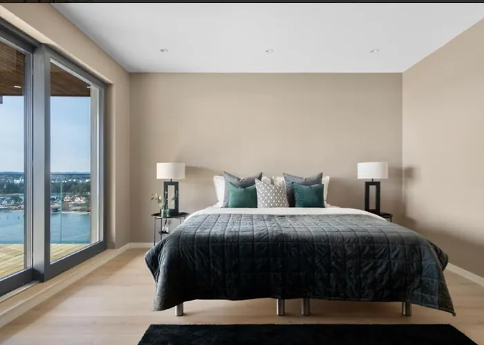 Moderne Nydelig Med Panorama Utsikt Sandefjord