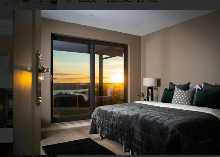 Moderne Nydelig Med Panorama Utsikt Villaer Sandefjord